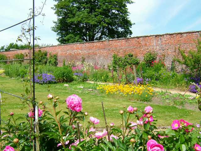Helmsley walled Garden